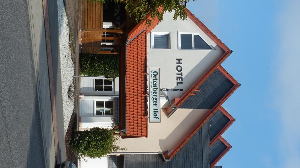 Hotel Restaurant Ortenberger Hof Ortenberg  Bagian luar foto