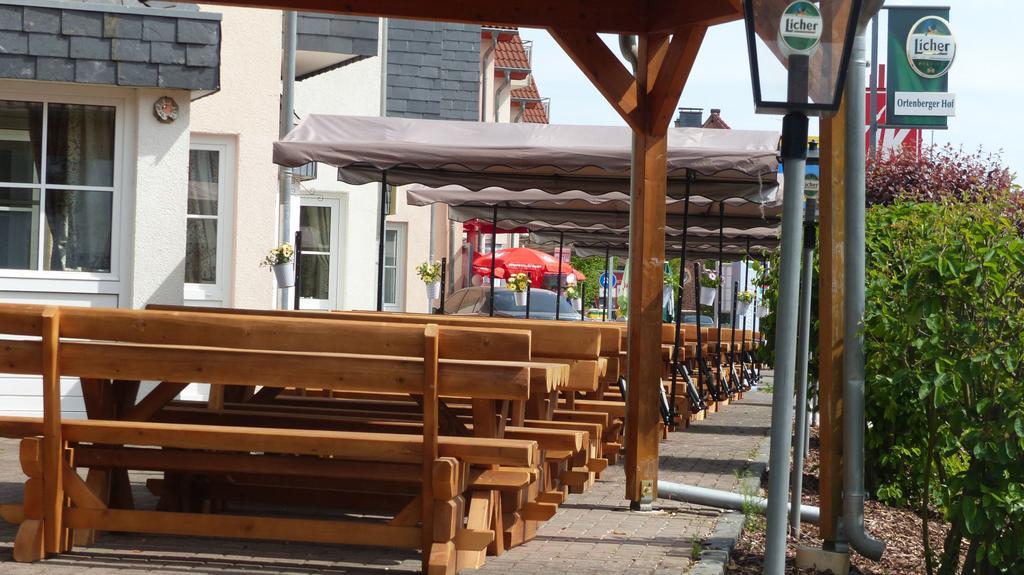 Hotel Restaurant Ortenberger Hof Ortenberg  Bagian luar foto